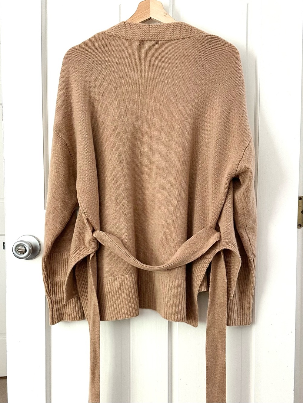 Quince Mongolian Cashmere Belted Wrap Sweater Camel Tan Size M - Picture 5 of 12